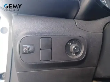 Photo 12 Citroën C3  PureTech 83 S&S BVM5