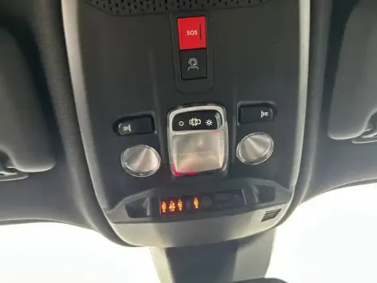 Photo 23 Peugeot 2008  PureTech 130 S&S EAT8