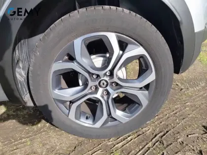 Photo 10 Renault Captur  TCe 140 EDC - 21