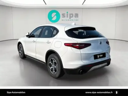 Photo 7 Alfa Romeo Stelvio  2.2 160 ch AT8