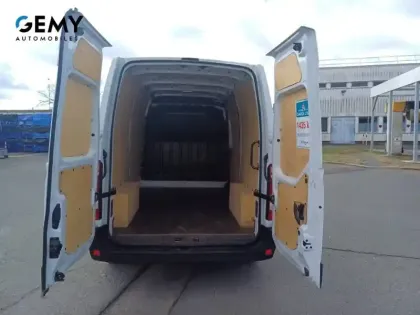 Photo 43 Renault Master  FGN TRAC F3500 L2H2 BLUE DCI 135