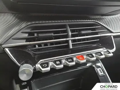 Photo 21 Peugeot 208  PureTech 75 S&S BVM5