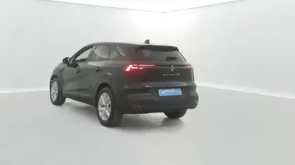 Photo 41 Renault Symbioz  E-Tech full hybrid 145