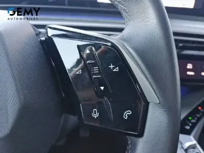 Photo 31 Peugeot 3008  Hybrid 136 e-DCS6