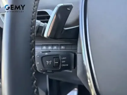 Photo 13 Peugeot 3008  Hybrid 225 e-EAT8