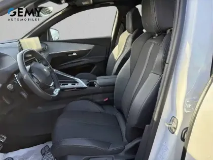 Photo 8 Peugeot 3008  Hybrid 225 e-EAT8