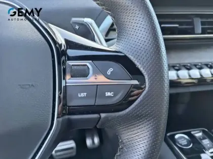 Photo 15 Peugeot 3008  Hybrid 225 e-EAT8