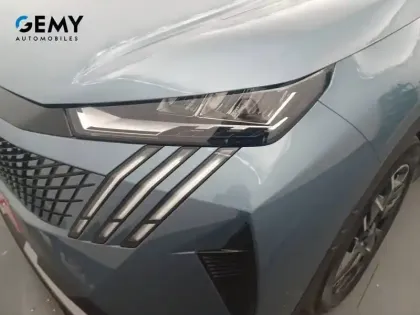 Photo 15 Peugeot 3008  Hybrid 145 e-DCS6