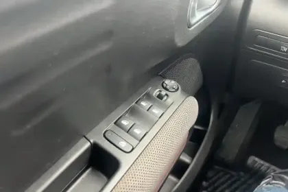 Photo 17 Citroën C3 Aircross  PureTech 110 S&S BVM6