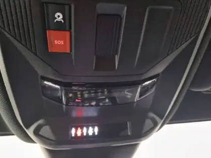 Photo 26 Peugeot 408  PureTech 130 ch S&S EAT8