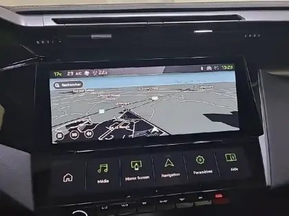 Photo 19 Peugeot 408  PureTech 130 ch S&S EAT8