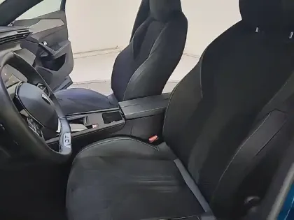 Photo 10 Peugeot 408  PureTech 130 ch S&S EAT8