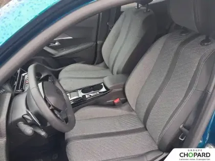 Photo 25 Peugeot 2008  Hybrid 145 e-DCS6