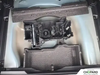 Photo 28 Peugeot 2008  Hybrid 145 e-DCS6