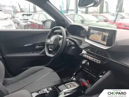 Photo 26 Peugeot 2008  Hybrid 145 e-DCS6