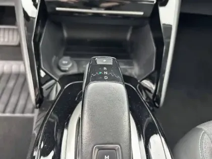 Photo 13 Peugeot 208  PureTech 100 S&S EAT8