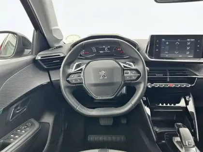 Photo 8 Peugeot 208  PureTech 100 S&S EAT8