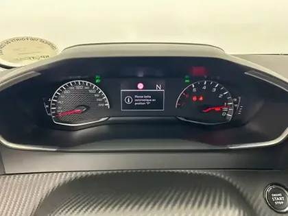 Photo 9 Peugeot 208  PureTech 100 S&S EAT8