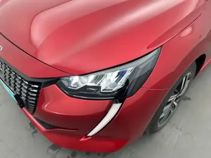 Photo 15 Peugeot 208  PureTech 100 S&S EAT8