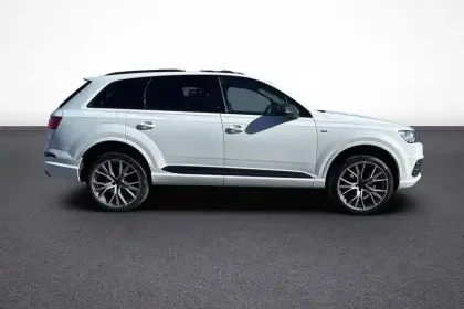 Photo 6 Audi Q7  50 TDI 286 Tiptronic 8 Quattro 7pl