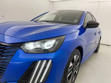 Photo 23 Peugeot 208  PureTech 100 S&S BVM6