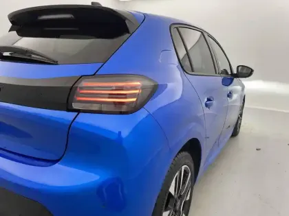 Photo 30 Peugeot 208  PureTech 100 S&S BVM6