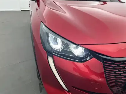 Photo 15 Peugeot 208  Electrique 50 kWh 136ch