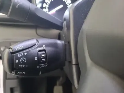 Photo 54 Citroën C3 Gén. III Ph2 Feel Business 5