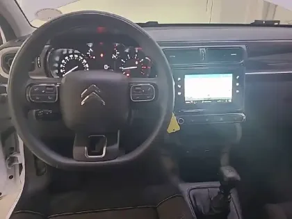 Photo 97 Citroën C3  BlueHDi 100 S&S BVM6