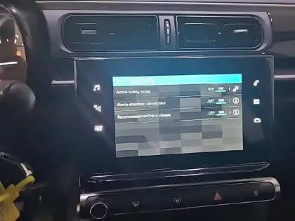 Photo 80 Citroën C3  BlueHDi 100 S&S BVM6