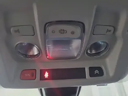 Photo 84 Citroën C3  BlueHDi 100 S&S BVM6