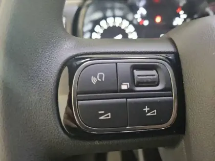 Photo 86 Citroën C3  BlueHDi 100 S&S BVM6