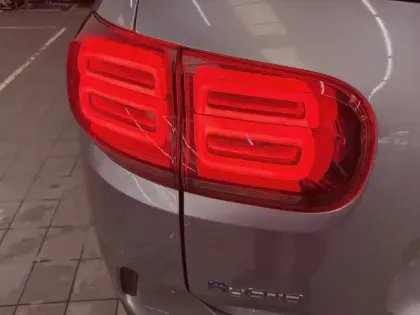 Photo 38 Citroën C5 aircross  Hybride Rechargeable 225 S&S e-EAT8