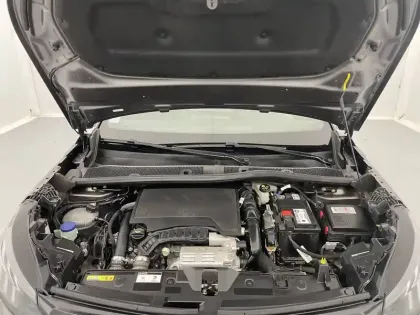 Photo 52 Peugeot 2008  PureTech 130 S&S EAT8