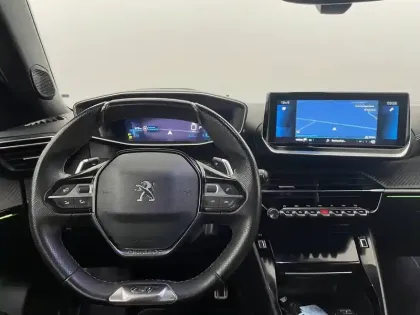 Photo 53 Peugeot 2008  PureTech 130 S&S EAT8