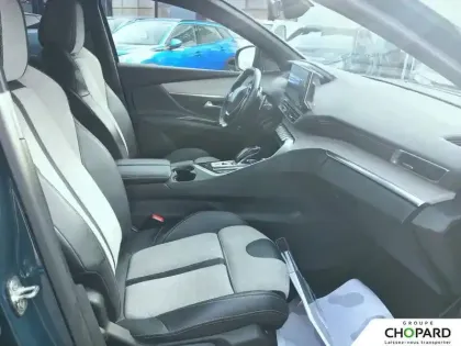 Photo 12 Peugeot 3008  Hybrid4 300 e-EAT8