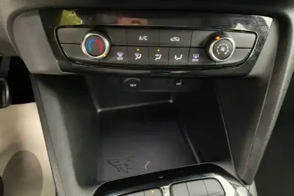 Photo 15 Opel Corsa  1.2 75 ch BVM5