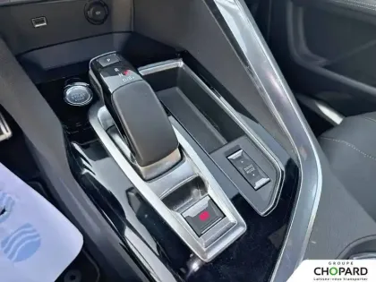 Photo 16 Peugeot 3008  Hybrid 225 e-EAT8