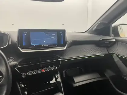 Photo 26 Peugeot 208  PureTech 100 S&S BVM6