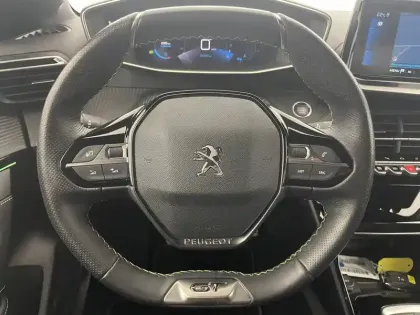 Photo 22 Peugeot 208  PureTech 100 S&S BVM6