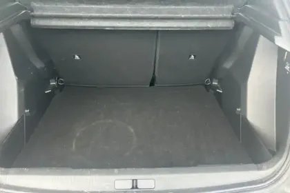 Photo 54 Peugeot 2008  Hybrid 136 e-DCS6