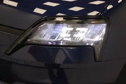 Photo 33 Renault 5 Renault  E-Tech Electrique 120 ch autonomie urbaine