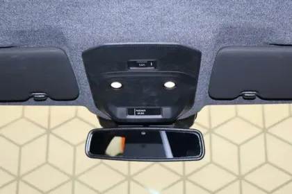 Photo 36 Renault 5 Renault  E-Tech Electrique 120 ch autonomie urbaine