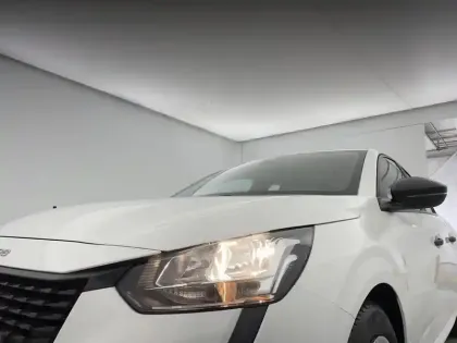 Photo 23 Peugeot 208  BLUEHDI 100 S&S BVM6