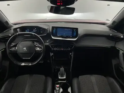 Photo 61 Peugeot 2008  Electrique 136 ch