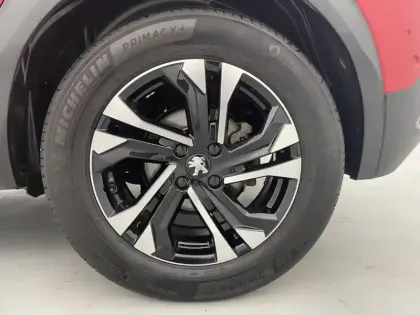 Photo 15 Peugeot 2008  Electrique 136 ch