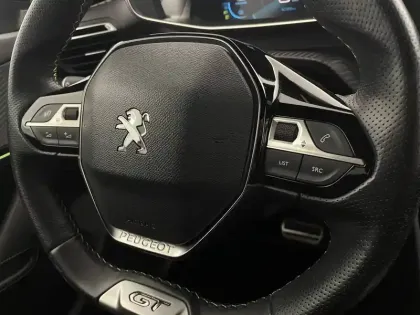 Photo 23 Peugeot 2008  Electrique 136 ch