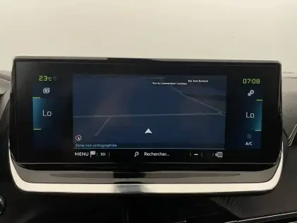 Photo 19 Peugeot 2008  Electrique 136 ch