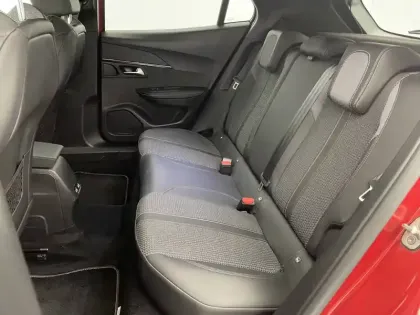 Photo 14 Peugeot 2008  Electrique 136 ch