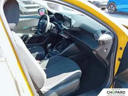 Photo 12 Peugeot 208  PureTech 75 S&S BVM5